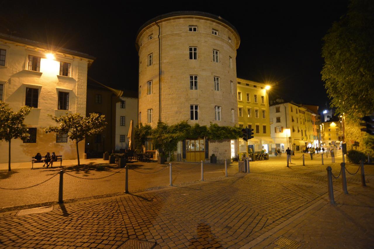 Отель Torrione Тренто Экстерьер фото