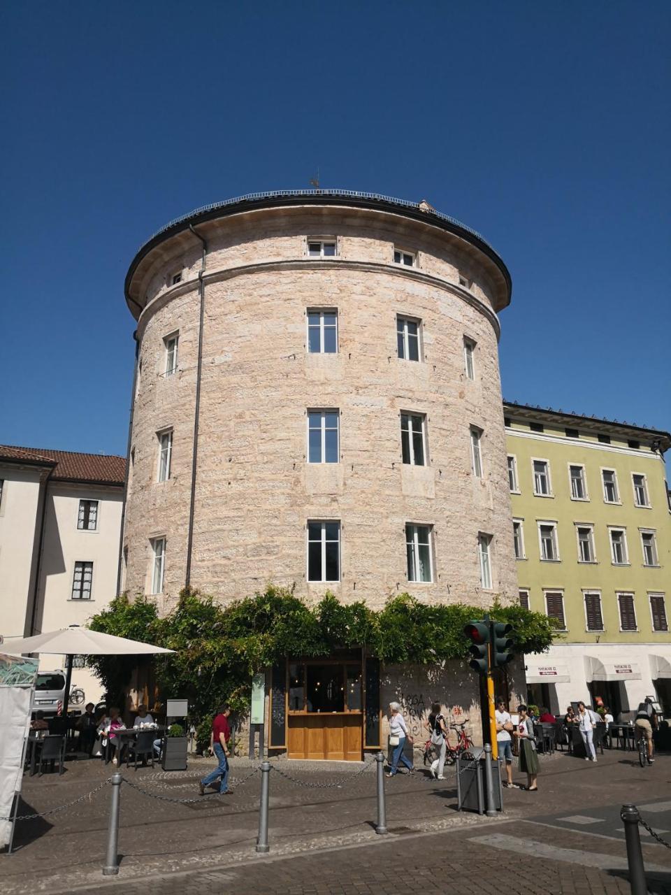 Отель Torrione Тренто Экстерьер фото