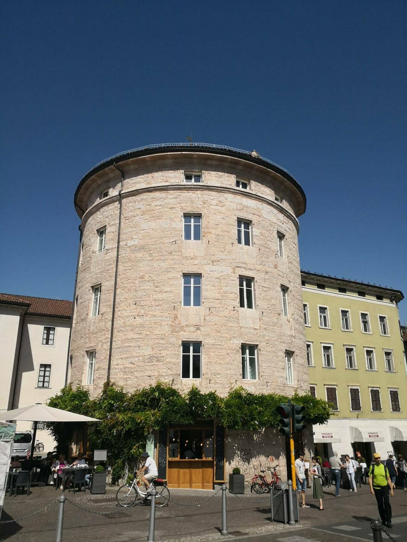Отель Torrione Тренто Экстерьер фото